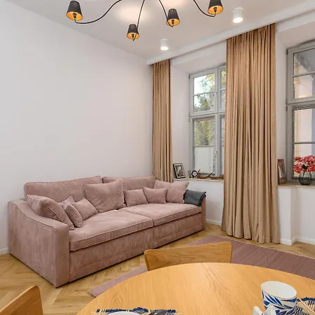 Apartament Pod Magnolia 아파트 브로츠와프